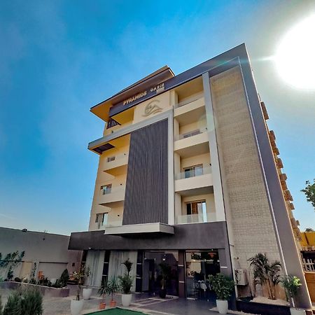 Pyramids Oasis Hotel Kafret el-Gabal Eksteriør bilde