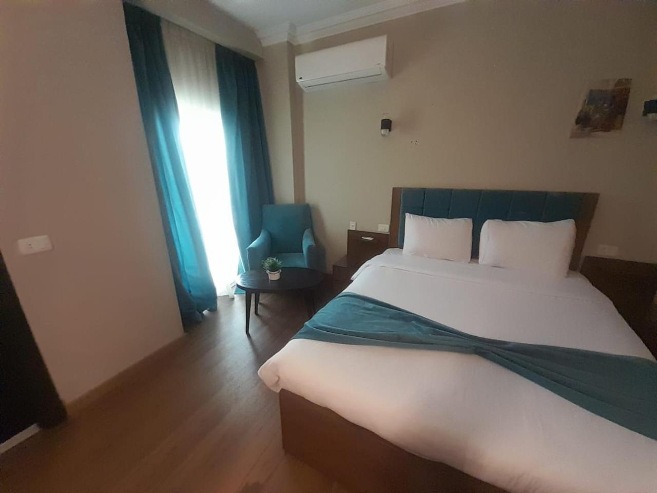 Pyramids Oasis Hotel Kafret el-Gabal Eksteriør bilde